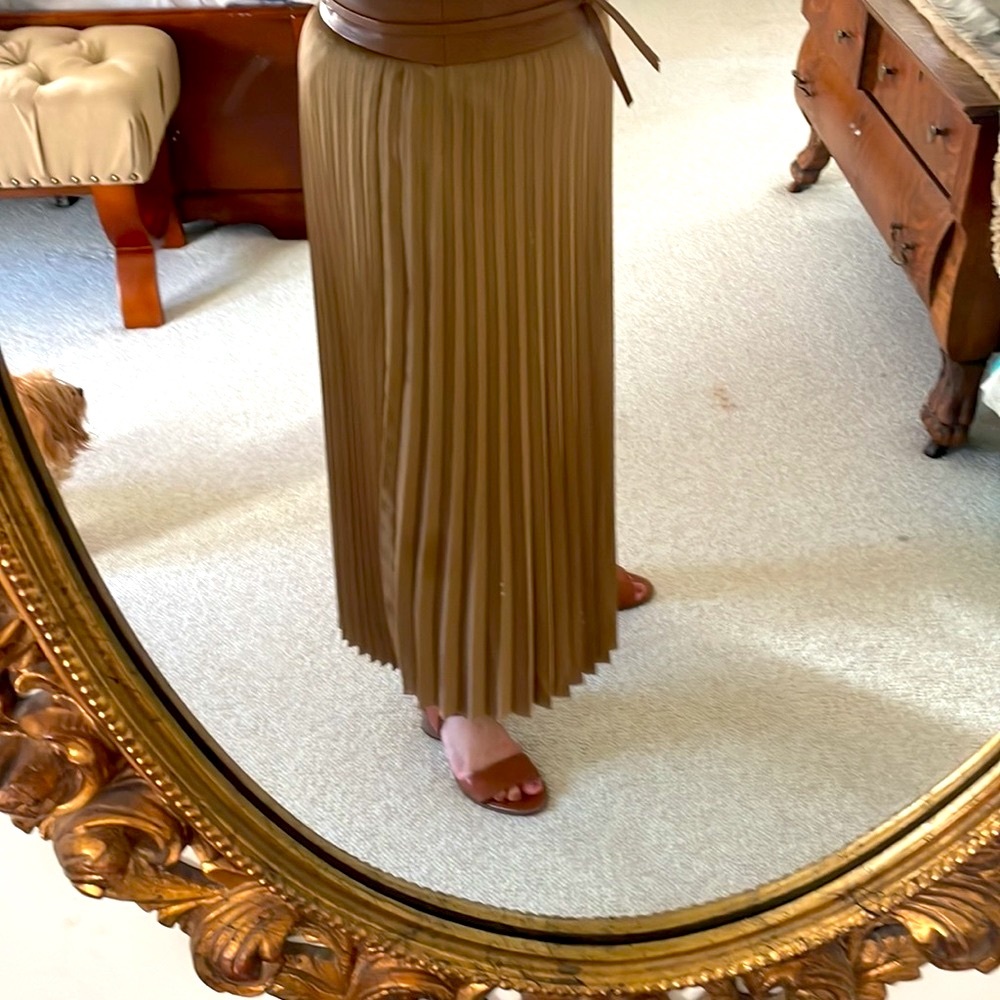 J crew - Picture 2 of 3